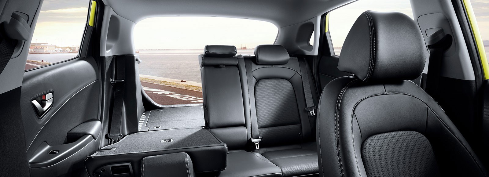 kona os convenience front view interior split folding rear seats pc